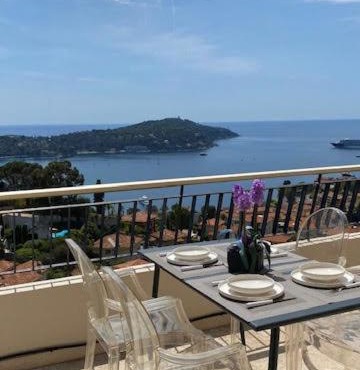 Fabulous apartment with sea view