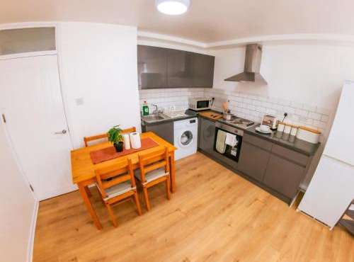 fabulous apartment near wembley