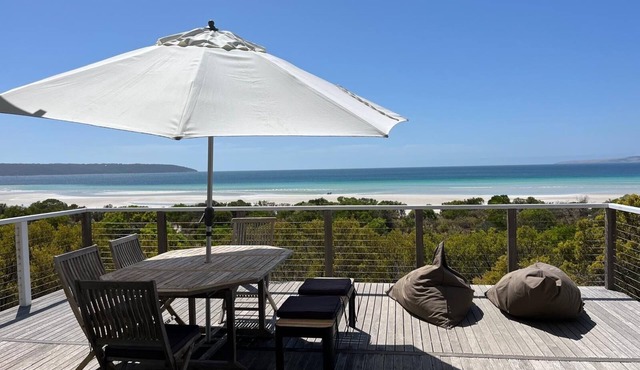 Fabulous Beachfront House on Island Beach, Kangaroo Island, South Australia