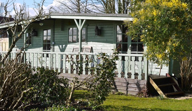 Fabulous bed and breakfast lodge with views of the marsh