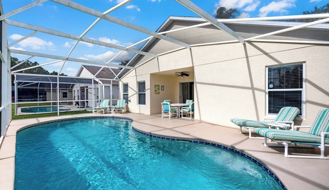 Fabulous bright modern recently refurbished 5 bed home with water views