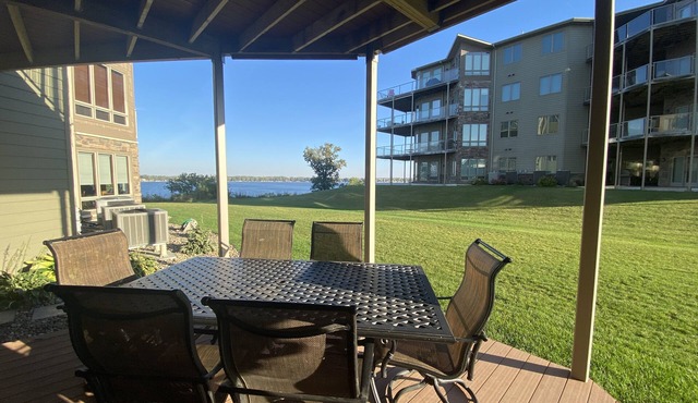Fabulous Condo at Bridges Bay - Golden Gate #104