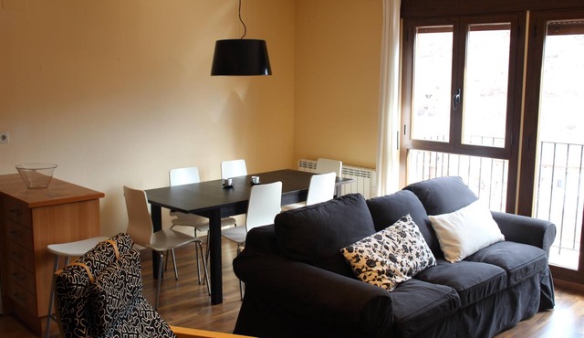 Fabulous apartment in Camarena de la Sierra. Ski resort Javalambre Aramón