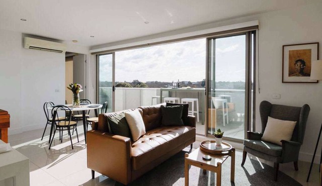 Fabulous Fitzroy with Parking