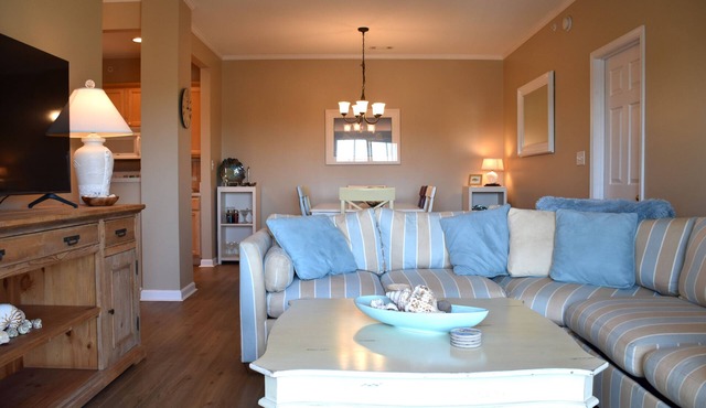 Fabulous Five Points Condo Just Minutes to Downtown Lewes