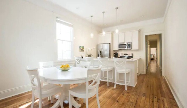 Fabulous Location on Magazine Street!