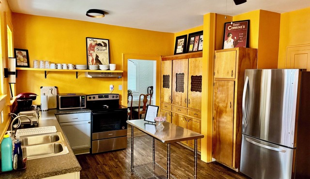 Fabulous Location Updated 3bd/2bth Home