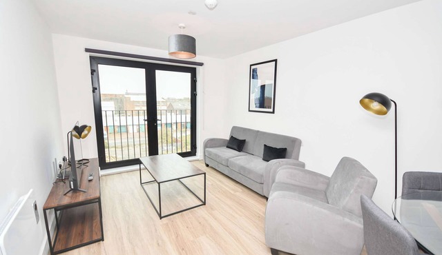 Fabulous Modern 2 Bedroom Apartment in Liverpool