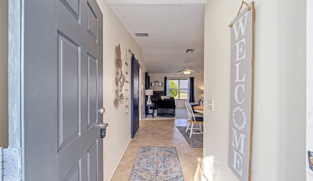 Fabulous Rental close to restaurants, shopping, and activities!