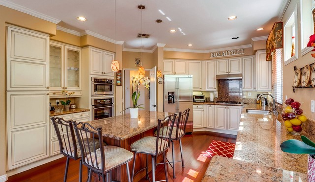 FABULOUS SPACIOUS FURNISHED LUXURY CARMEL VALLEY/DEL MAR 5-BEDROOM HOME!