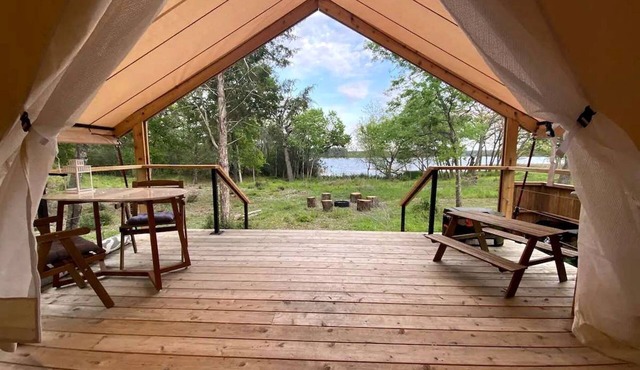 Fabulous Texas Retreat for Vacations on Lake Bastrop