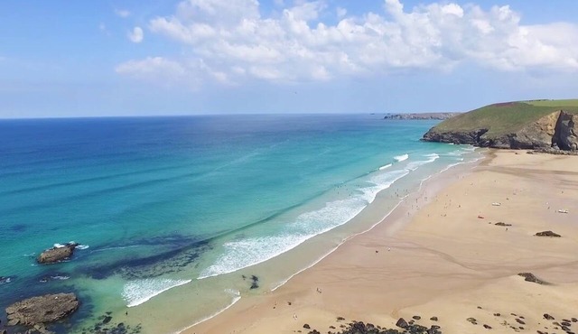 Fabulous two bed home minutes from the beach