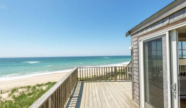 Fabulous upside down house with sweeping ocean views
