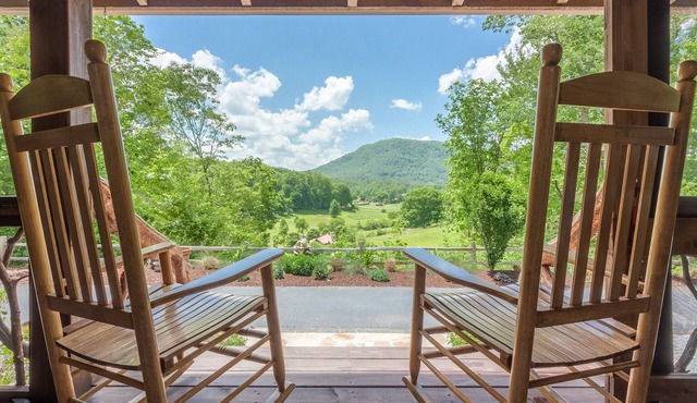 Fabulous View and location. French Countryside view in beautiful N. Georgia.