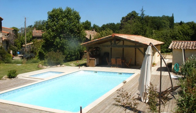 Fabulous Villa With Use of Private Heated Pool South Of Carcassonne