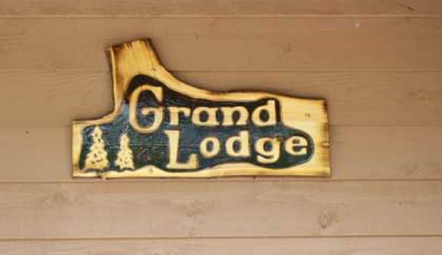 Facowie Lodge - Grand, Premiere Lodging near Crane Lake, MN