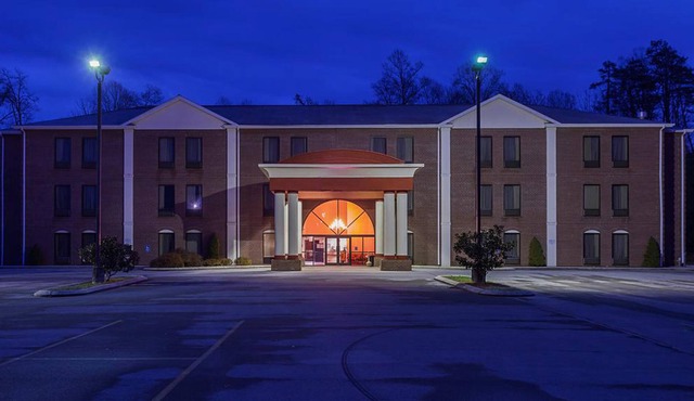 FairBridge Inn Express Whitley City