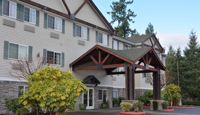FairBridge Inn & Suites Dupont