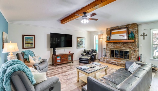 Fairfield Bay Home On Golf Course w/Fenced Yard!