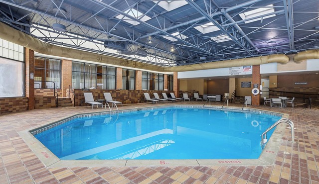 Fairfield by Marriott Inn & Suites Mount Pleasant, WI
