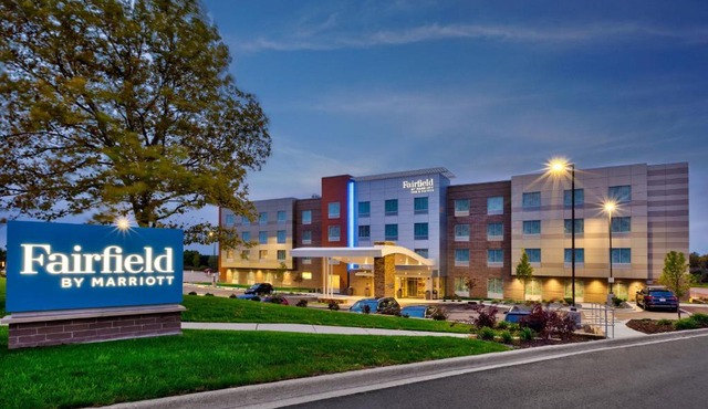 Fairfield by Marriott Inn & Suites Grand Rapids North