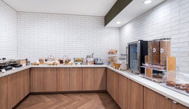 Fairfield Inn and Suites by Marriott Denton