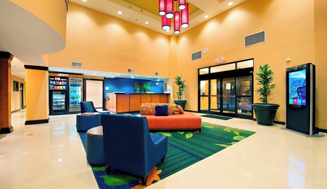 Fairfield Inn & Suites by Marriott Charleston Airport/Convention Center
