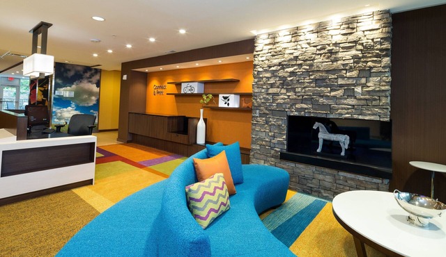 Fairfield Inn & Suites by Marriott Detroit Chesterfield
