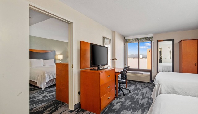 Fairfield Inn & Suites Anaheim North/Buena Park.
