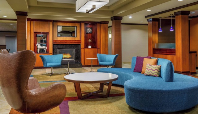Fairfield Inn & Suites by Marriott Peoria East