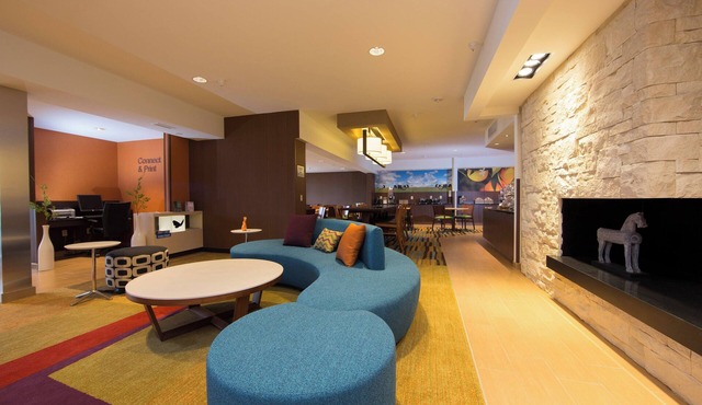 Fairfield Inn & Suites by Marriott Burlington