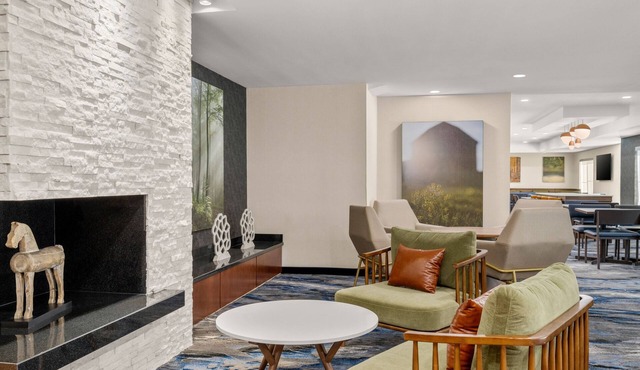 Fairfield Inn & Suites by Marriott Chicago Naperville/Aurora