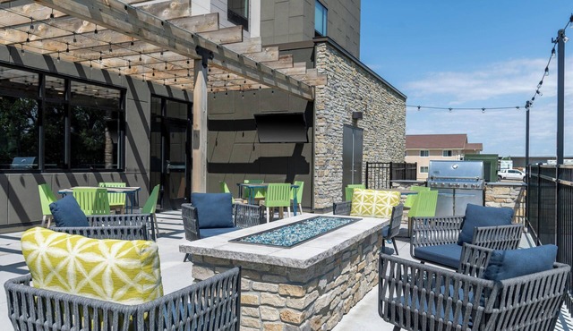 Fairfield Inn & Suites By Marriott Norfolk