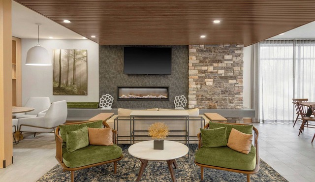 Fairfield Inn & Suites by Marriott Detroit Taylor