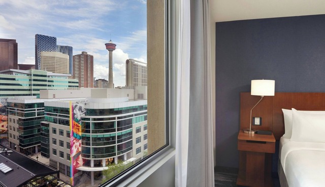 Fairfield Inn & Suites by Marriott Calgary Downtown