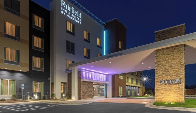 Fairfield Inn & Suites by Marriott Mebane