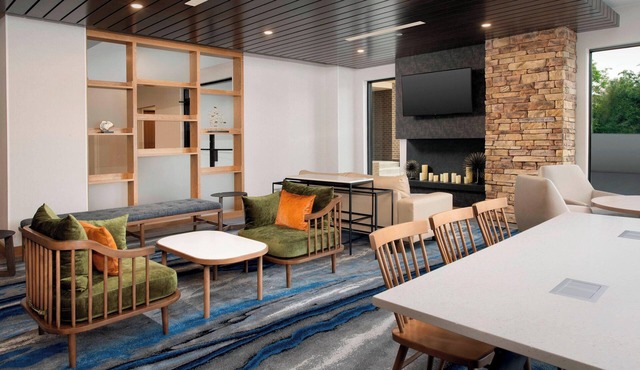 Fairfield Inn & Suites by Marriott Alexandria West/Mark Center