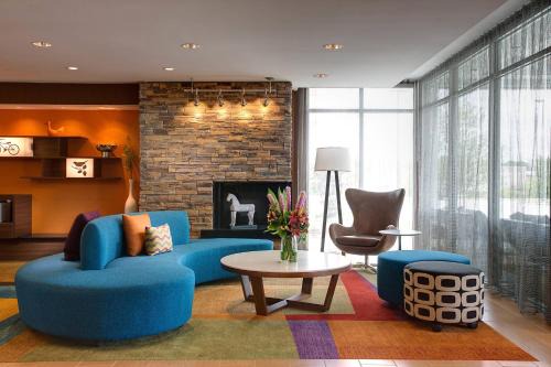 Fairfield Inn & Suites by Marriott Dallas West/I-30