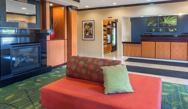 Fairfield Inn & Suites by Marriott Canton