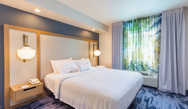 Fairfield Inn & Suites by Marriott Tampa North