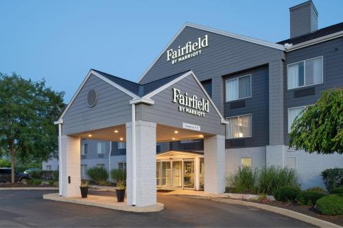 Fairfield Inn & Suites by Marriott Dayton Troy