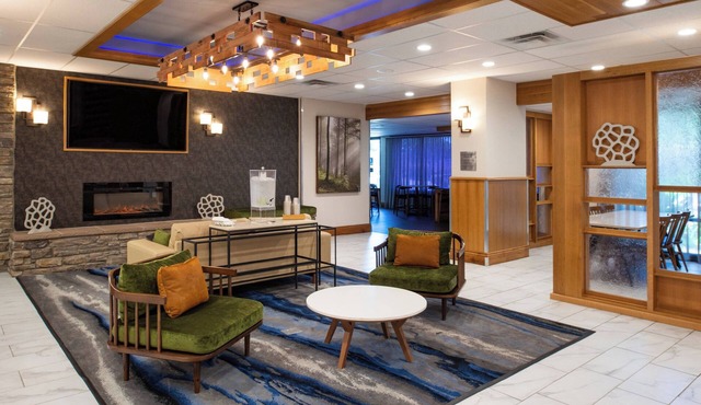 Fairfield Inn & Suites by Marriott Bakersfield Central