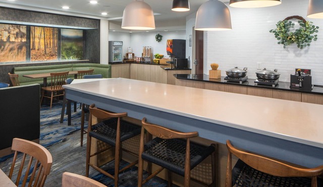 Fairfield Inn & Suites By Marriott Memphis Germantown