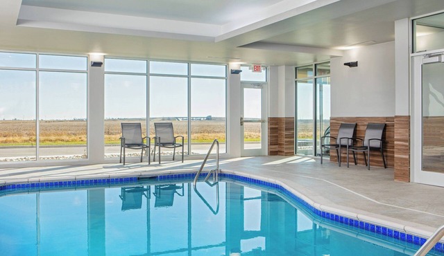 Fairfield Inn & Suites by Marriott McPherson