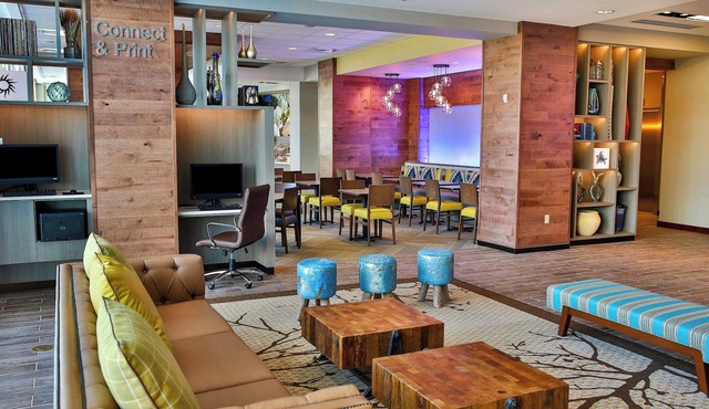 Fairfield Inn & Suites by Marriott Savannah Midtown