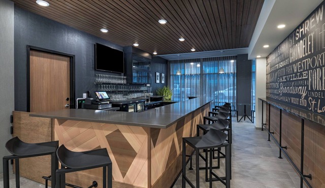 Fairfield Inn & Suites by Marriott St. Louis Downtown