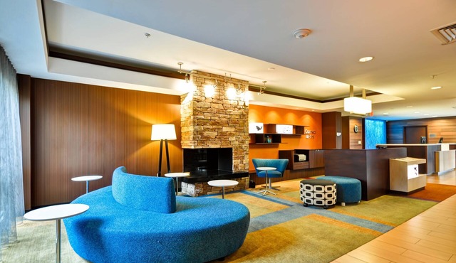 Fairfield Inn & Suites Dallas Medical/Market Center