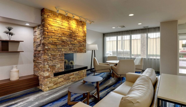 Fairfield Inn & Suites Hutchinson