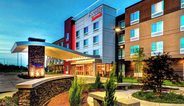 Fairfield Inn & Suites Lansing at Eastwood