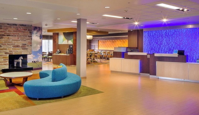 Fairfield Inn & Suites Monaca